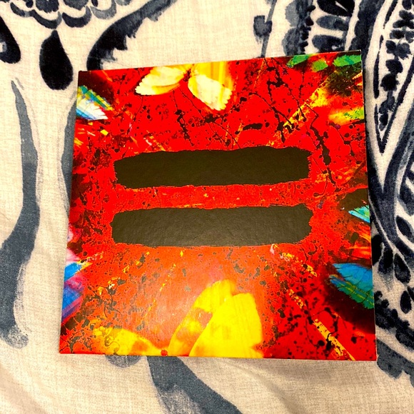 = CD - Picture 1 of 2